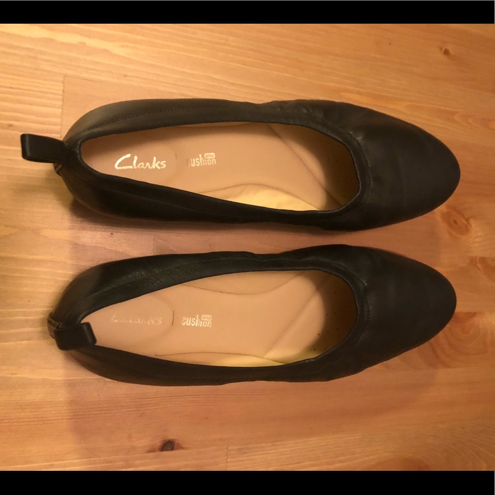 Clark’s Black Flats